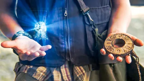 The Lost Medallion The Adventures Of Billy Stone 2013